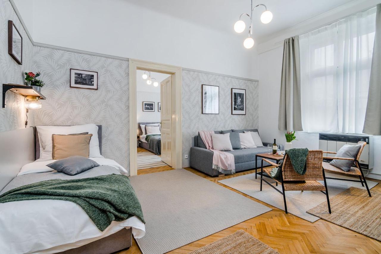 Apartment Florenc 1 By Michal&friends Prag